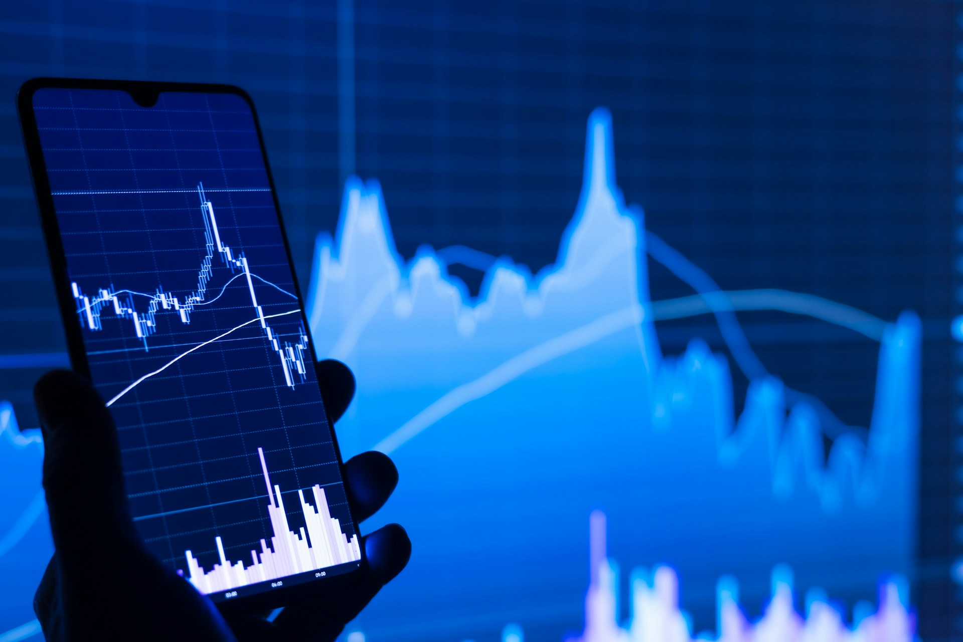 Maximizing Business Growth with Tailored CRM Strategies